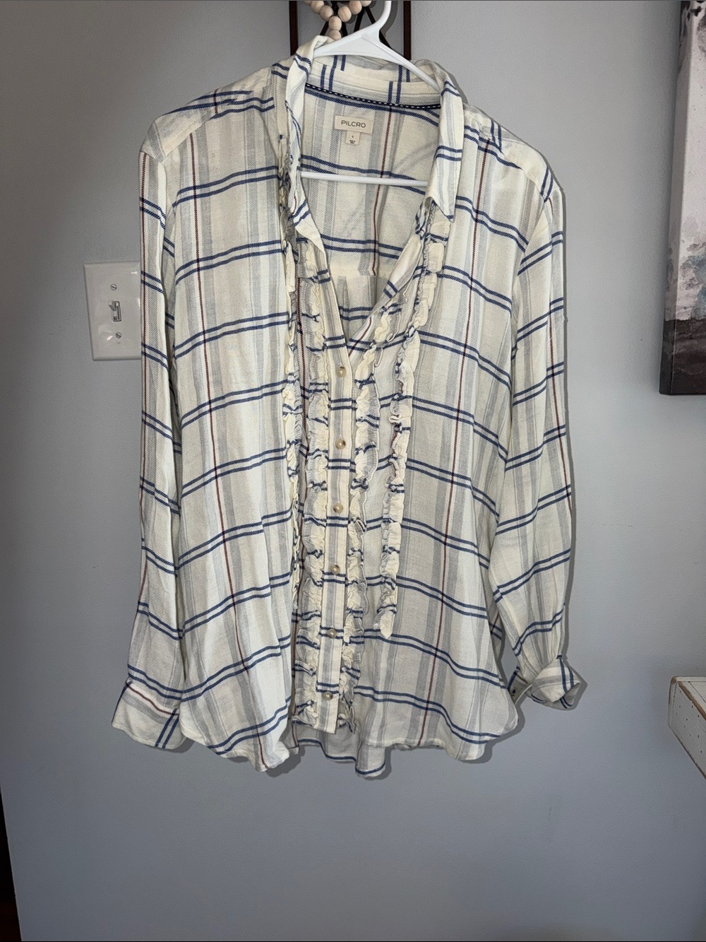 ⭐️Pilcro Tuxedo Ruffle front Plaid Button Down ⭐️ - Picture 4 of 7